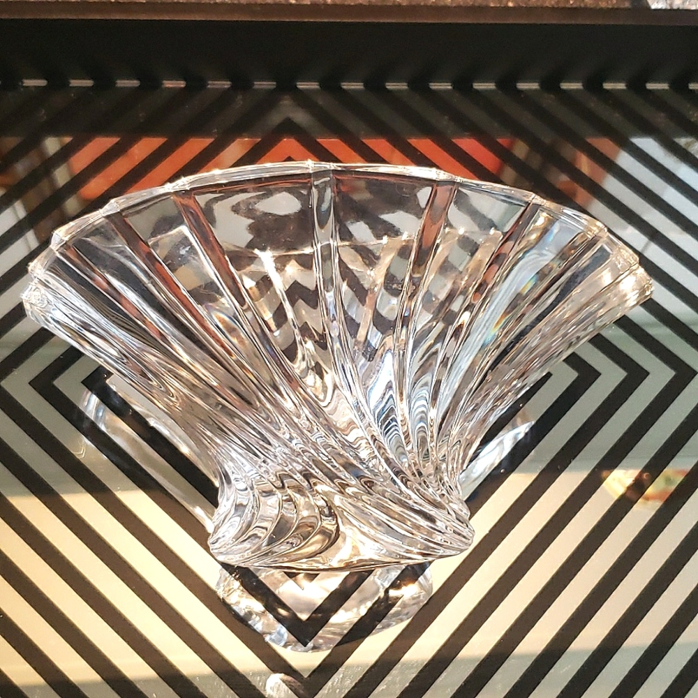 Mikasa Flores Flair Crystal Bowl / Vase 8,25 - Picture 3 of 4